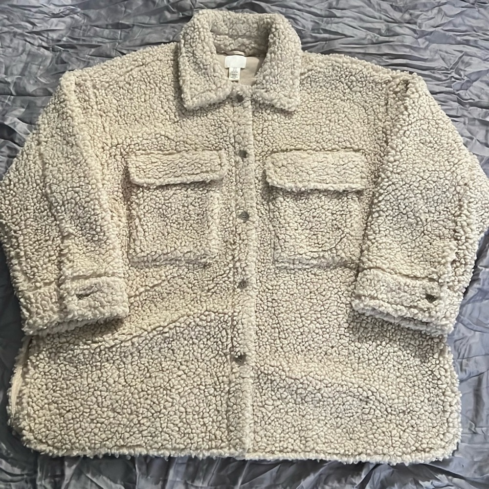 H&M Cozy Teddy Bear Jacket - Women's XL, Cream Color, Button-Down Style!
